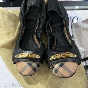 Burberry Black and Gold Plaid Flats